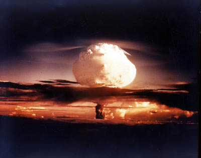Dropping The Atomic Bomb. History of the Atomic Bomb